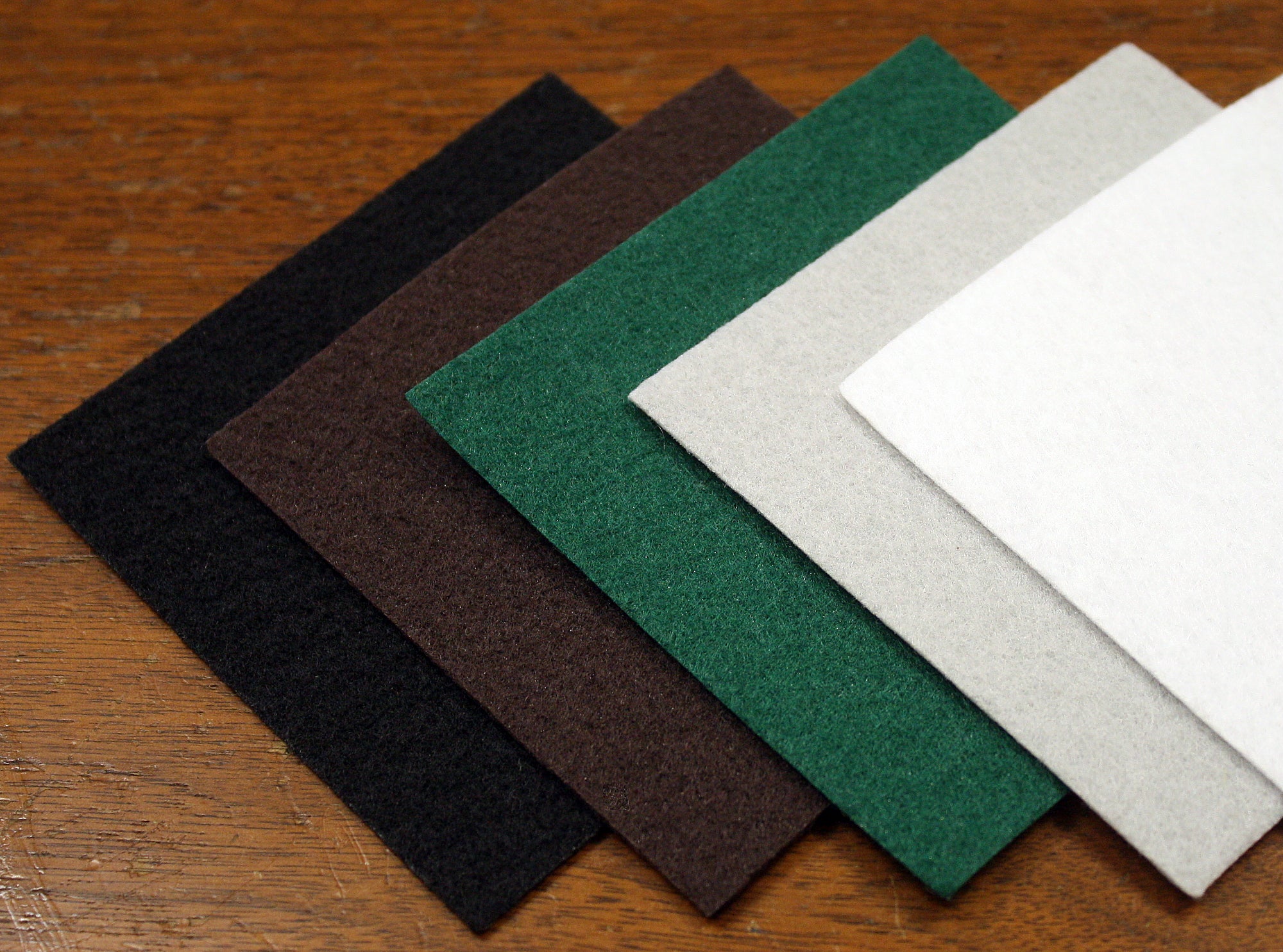 Polyester Felt Sheet Stiff 15 Sheets 20 x 30 cm(7-7/8 X 11-7/8 in 5/64 in  Thick) (White)